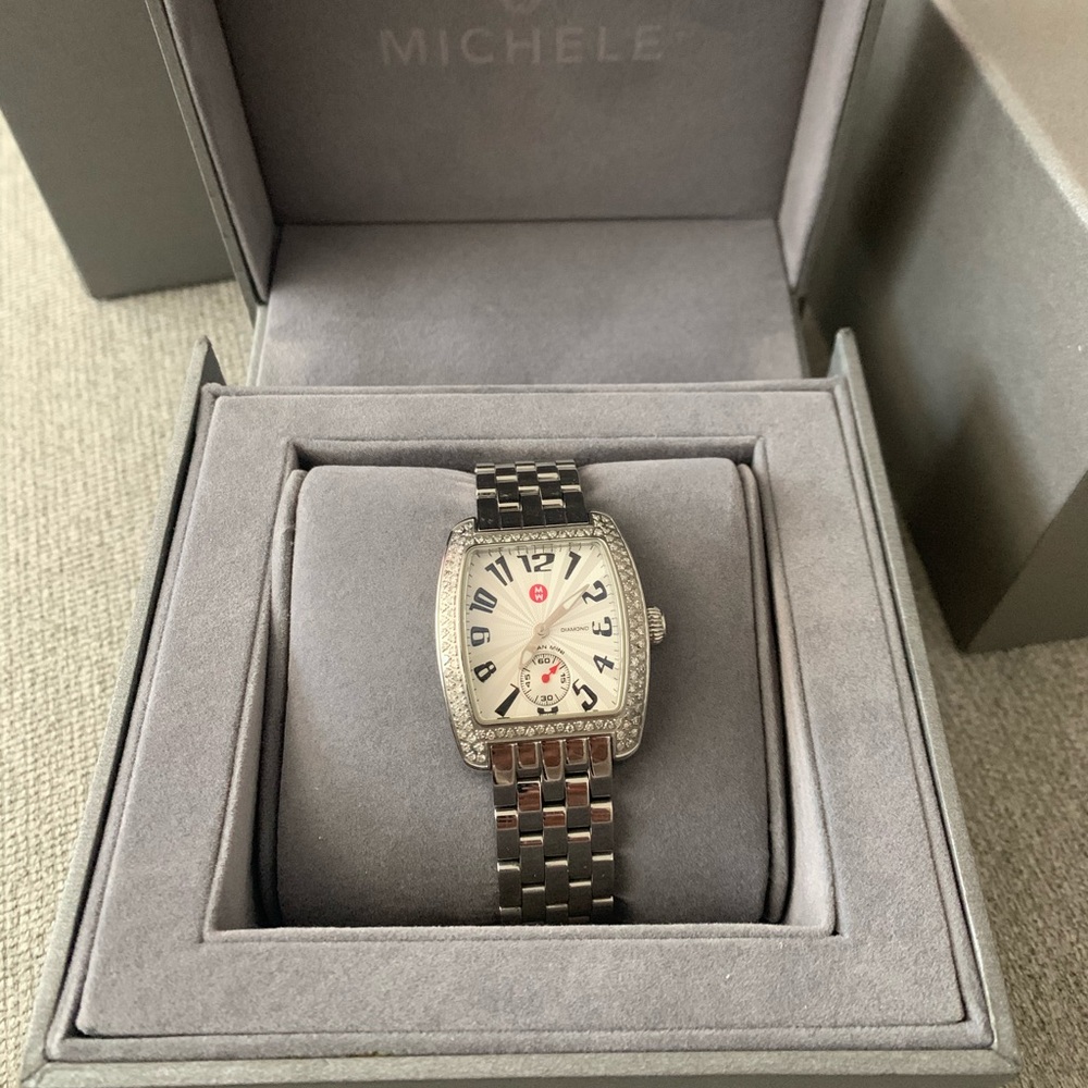 Michele Urban Watch